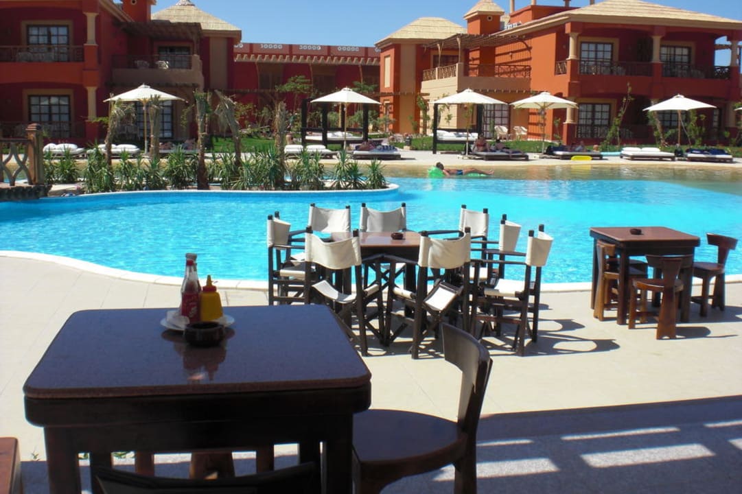 Ausblick von der Poolbar Pickalbatros Alf Leila Wa Leila Resort - Neverland Hurghada