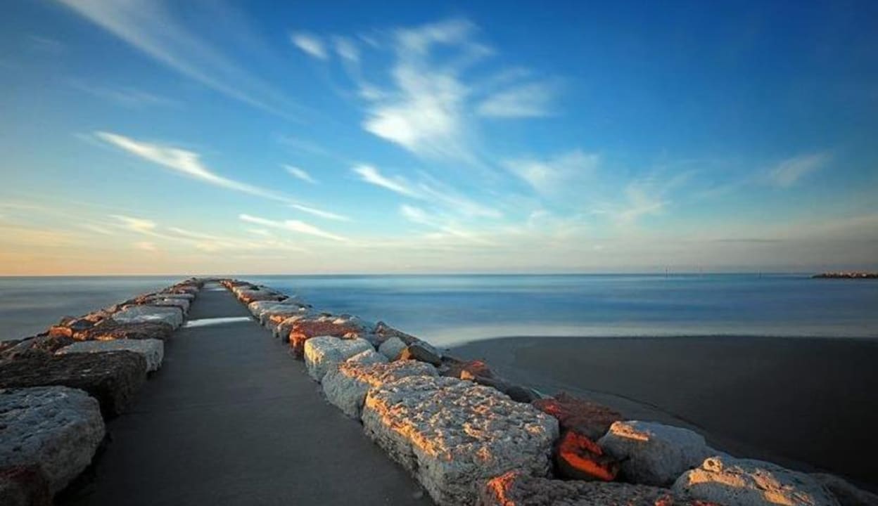 Strand Hotel Eraclea Palace