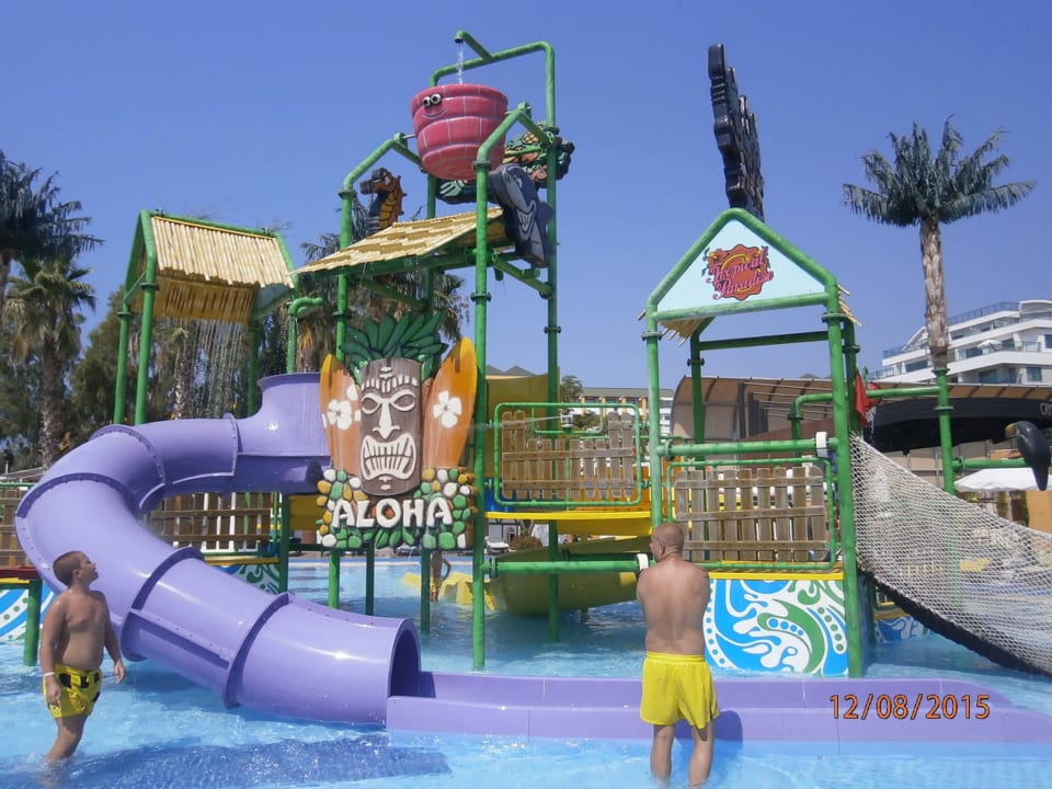 Kinder Aquapark Crystal Paraiso Aqua Collection