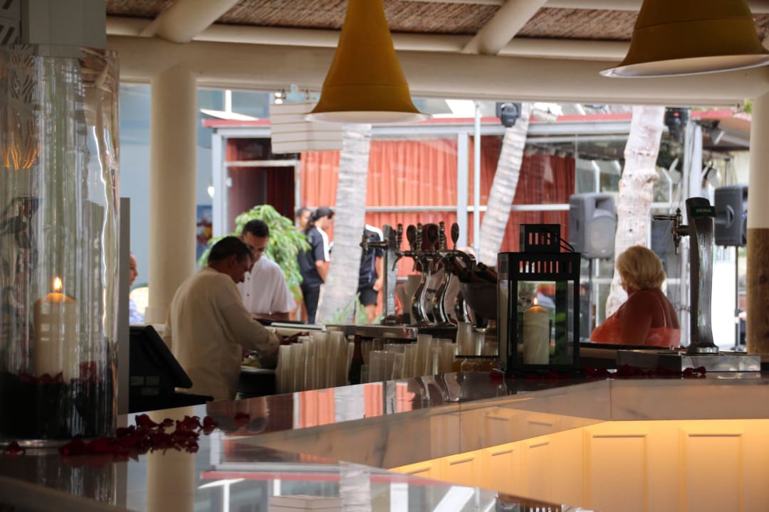 Hôtel H10 Las Palmeras - Le Bar de Piscine 2015 H10 Las Palmeras