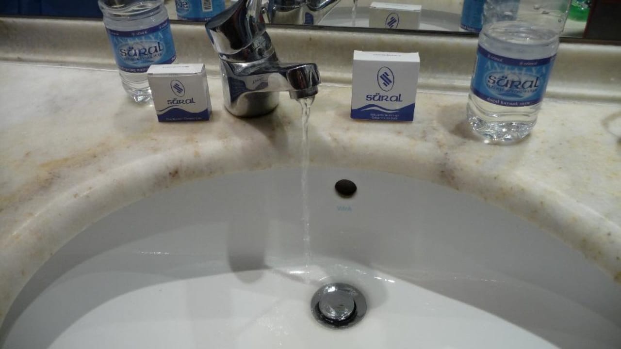 Schlechter Wasserdruck Süral Saray Hotel