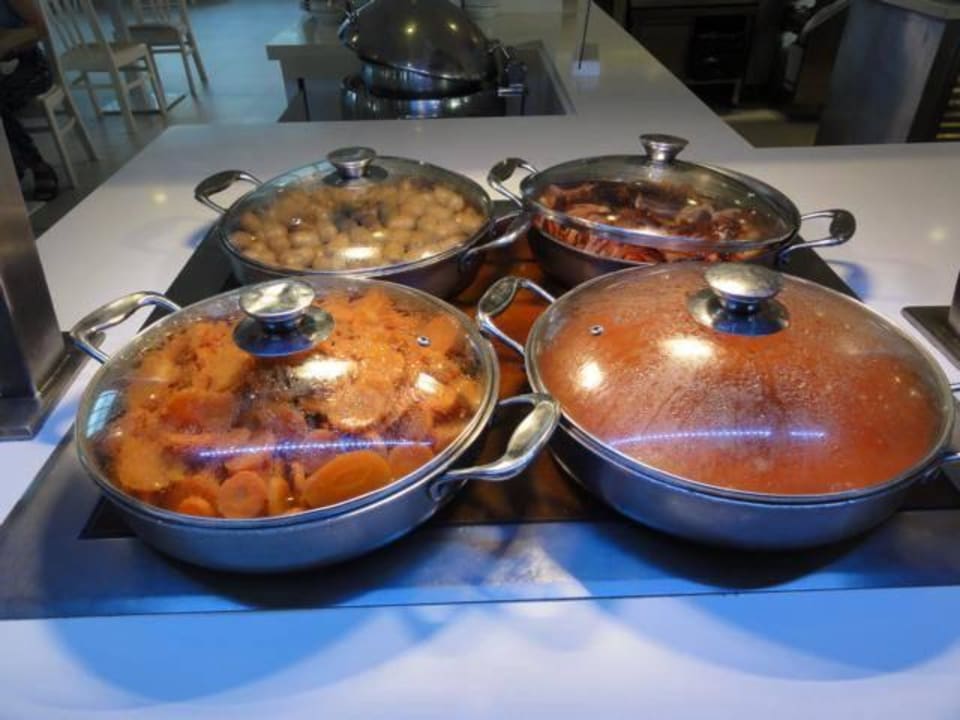 Frühstücksbuffet Iberostar Waves Bouganville Playa