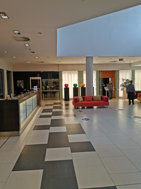 Lobby Park Inn by Radisson Sárvár  Resort & Spa