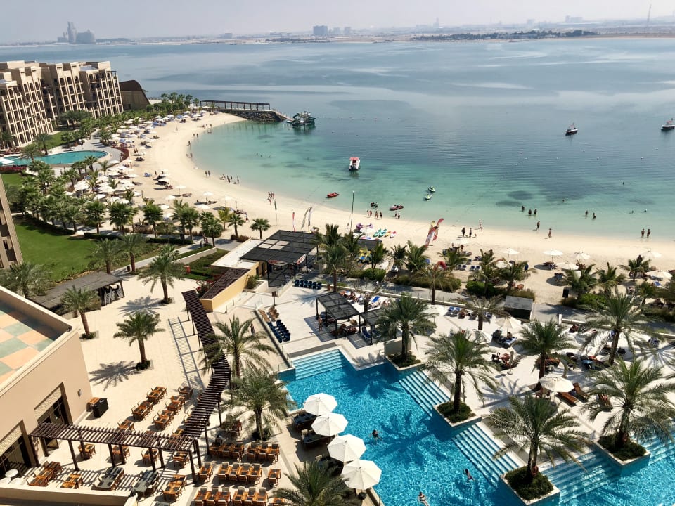 Blick aus der 8. Etage. DoubleTree by Hilton Resort & Spa Marjan Island