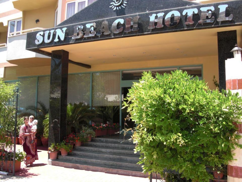 Hoteleingang Side Bay Hotel