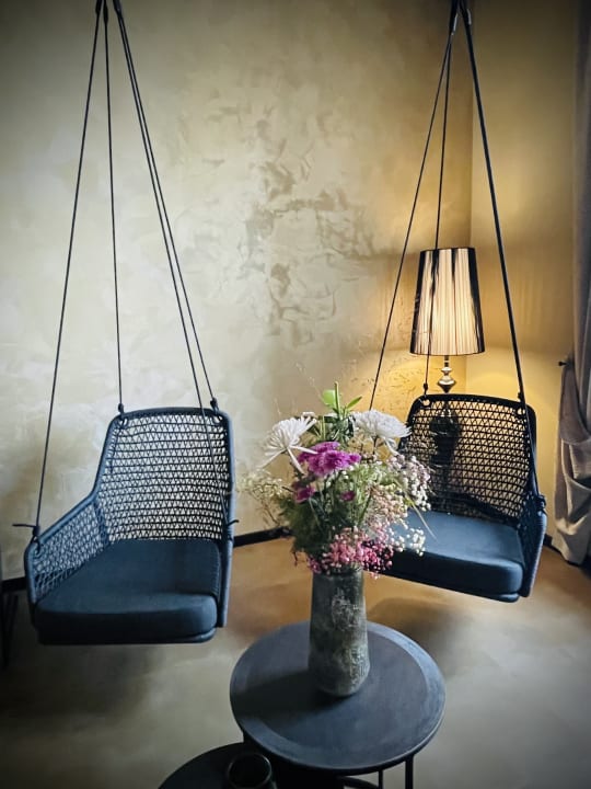 Lobby Burghotel Adenbach