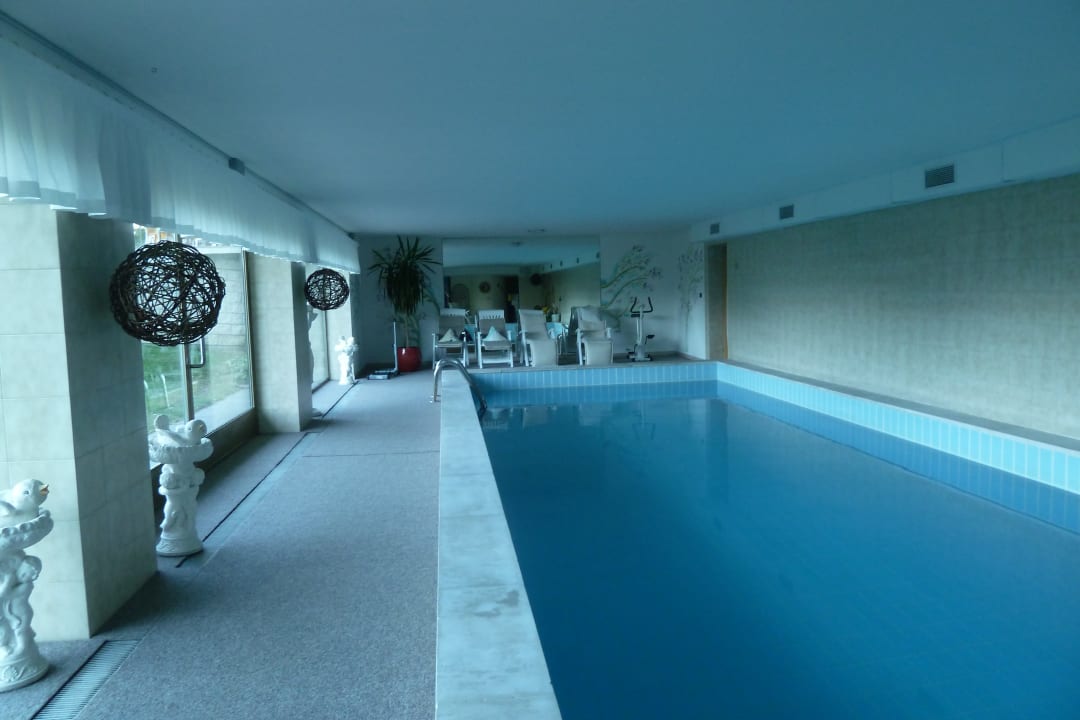Pool Hotel Langwies