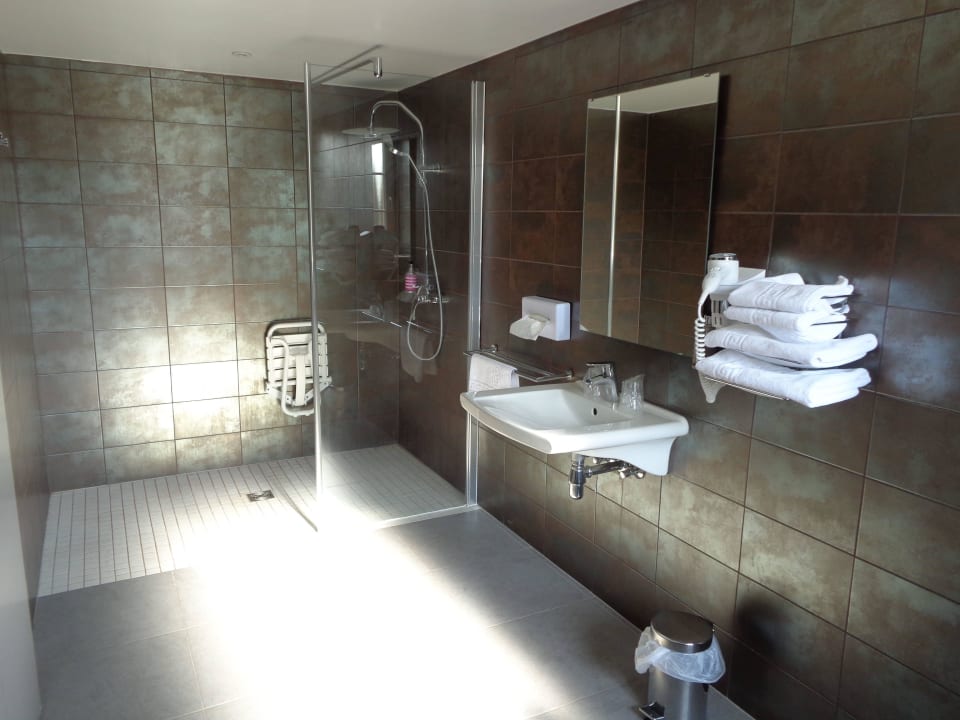 Salle de bain Hotel Cour du Tonnelier