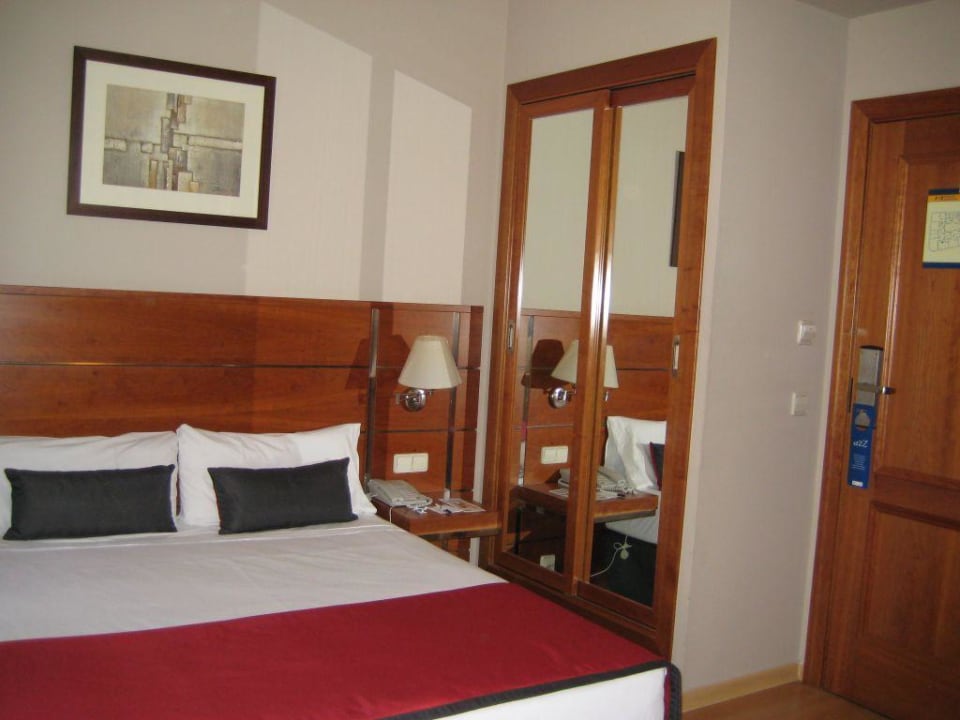 Standard-Doppelzimmer Hotel H10 Montcada