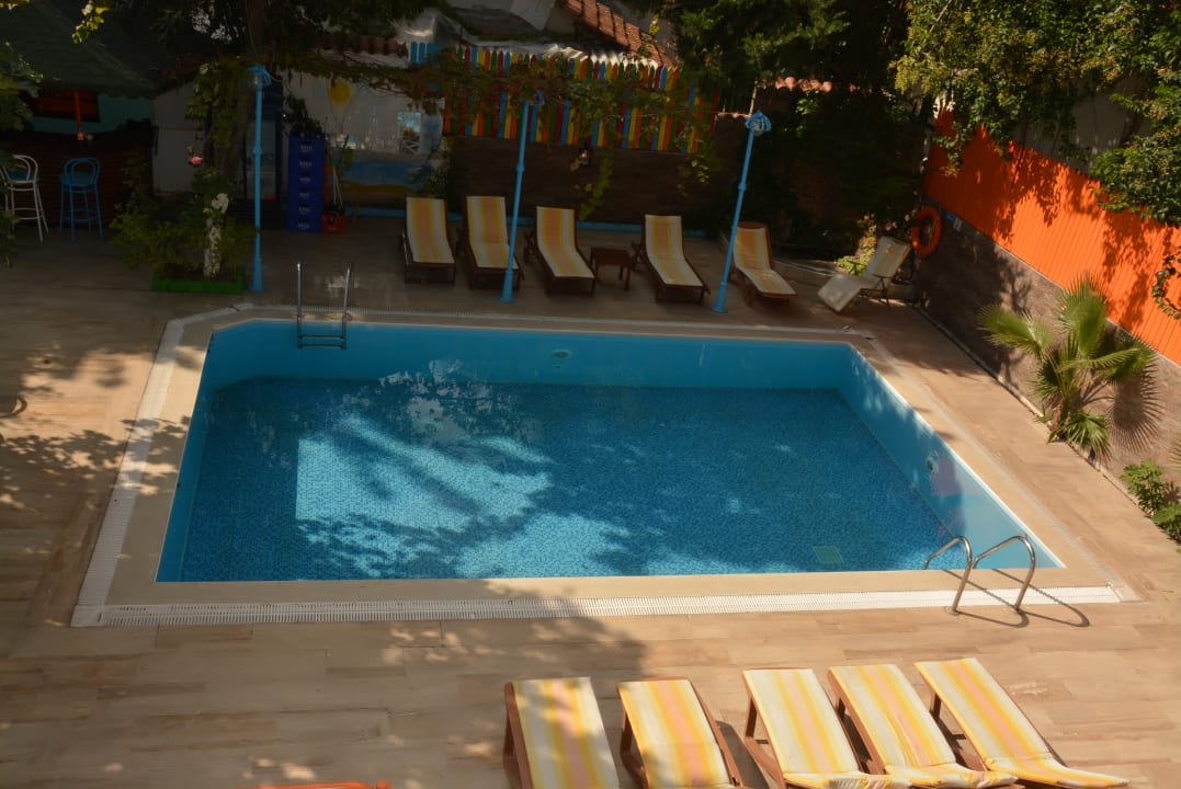 Pool Kaliptus Hotel