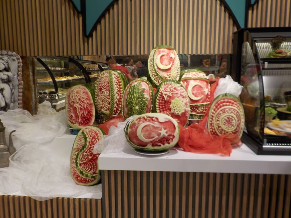 Gastro Side Royal Style Hotel
