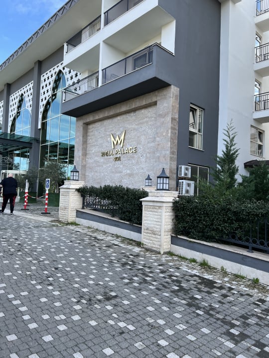 Außenansicht Well Palace Side