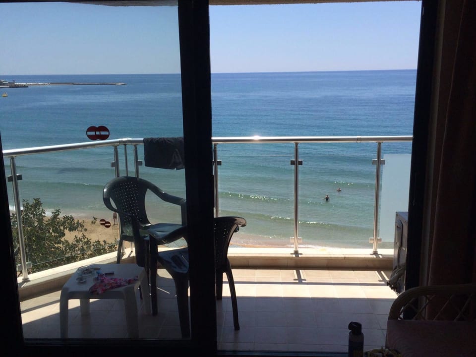 Ausblicke Aska Hotel Just in Beach