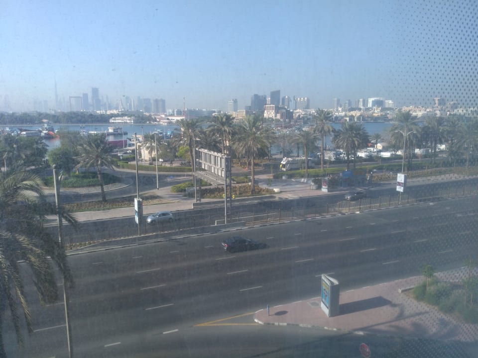 Ausblick Al Bandar Rotana - Creek