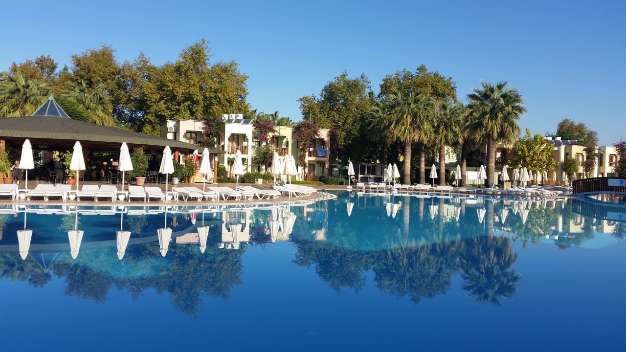 Pool VONRESORT Golden Beach