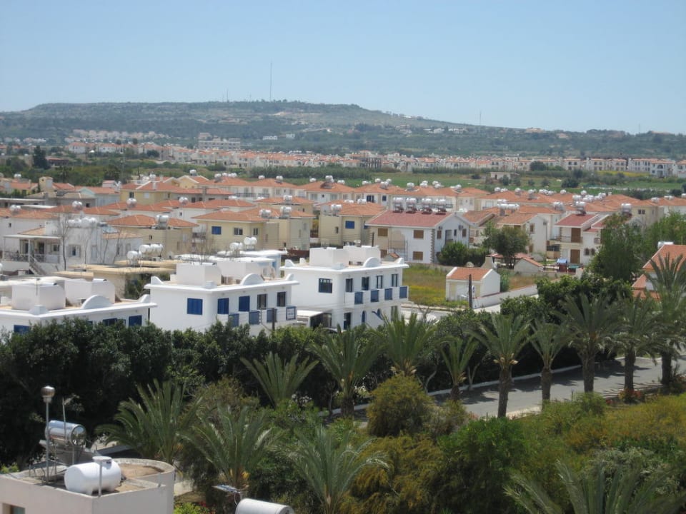 Vom Hotel über Protaras Crystal Springs Beach Hotel