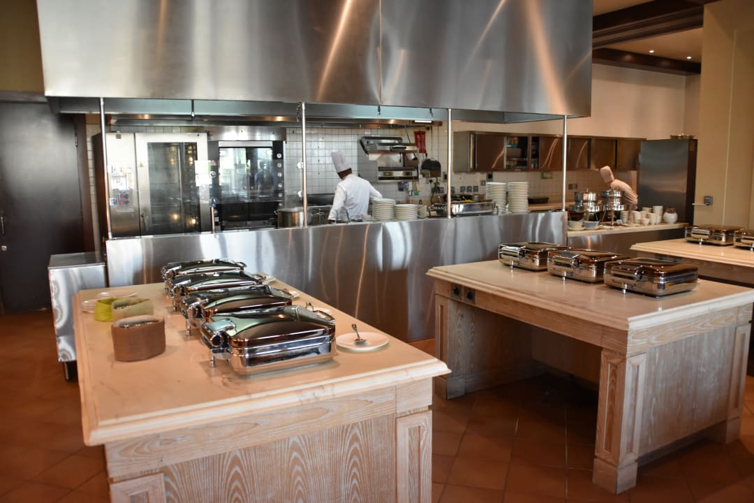 Gastro Ajman Saray, a Luxury Collection Resort