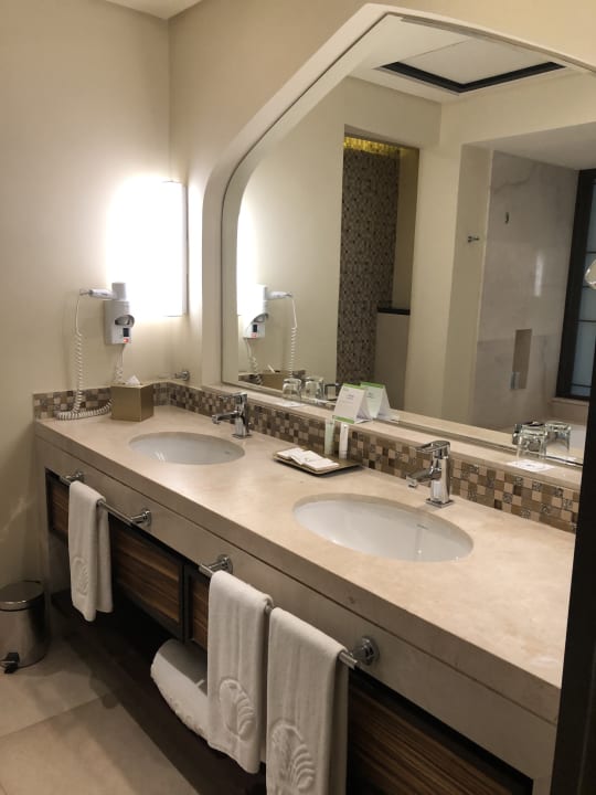 Zimmer Salalah Rotana Resort