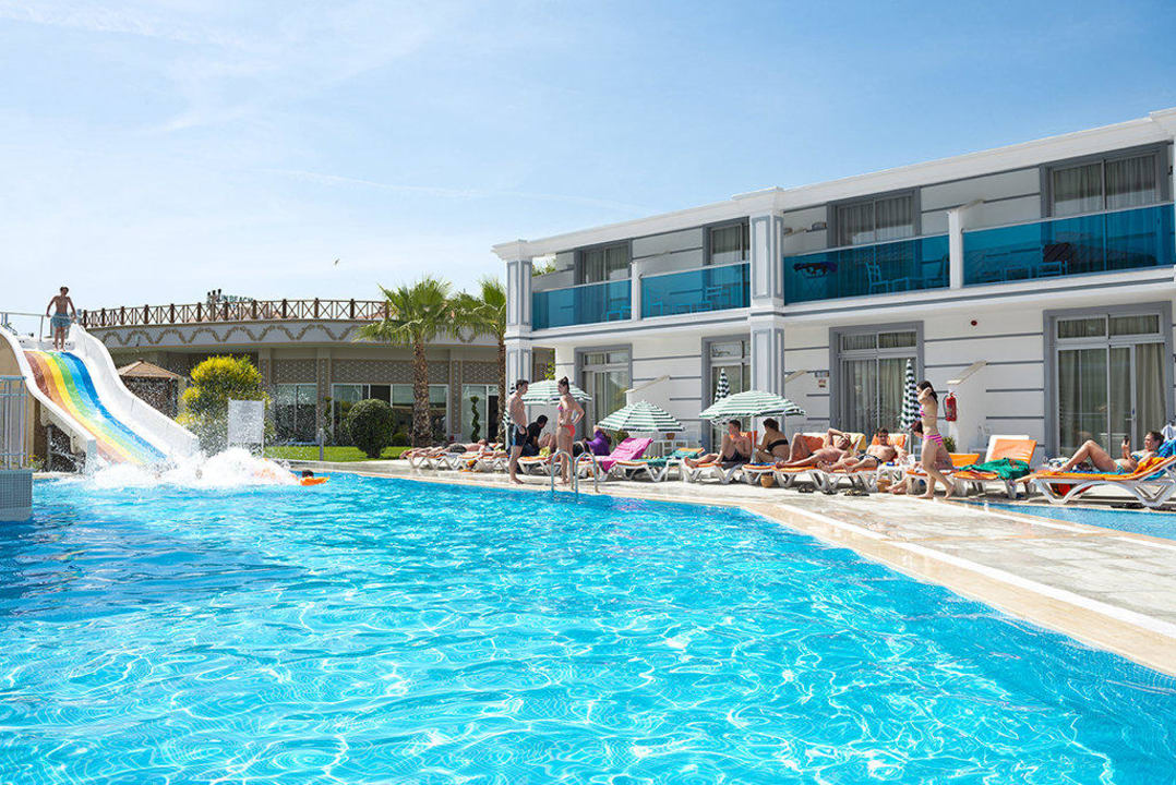 Pool Sun Club Hotel