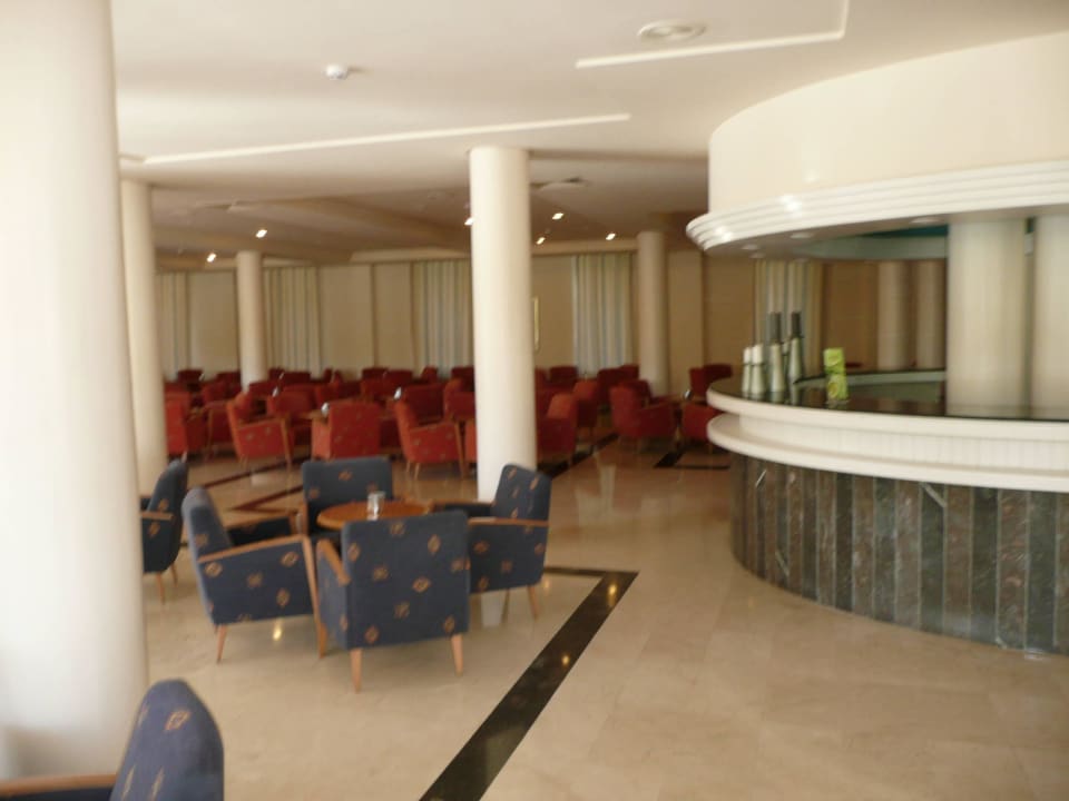 Salonbar Hotel Rosella by Intelier