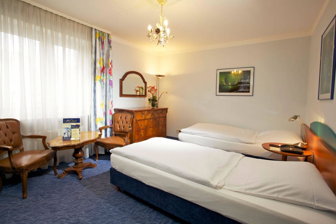 Doppelzimmer Comfort Hotel Königshof am Funkturm