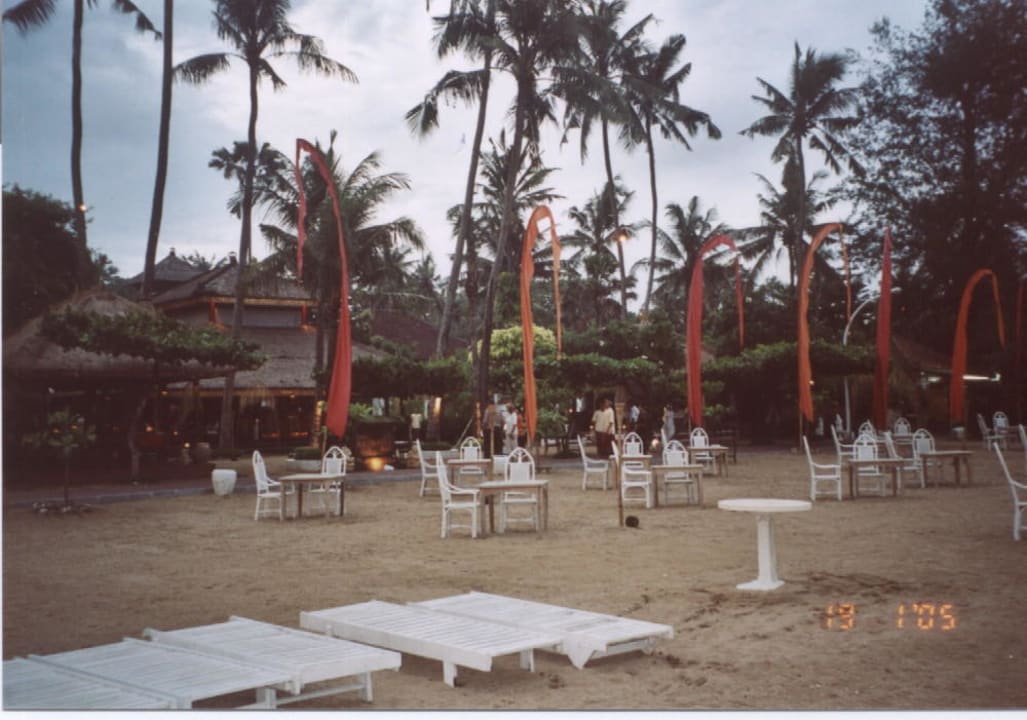 Restaurant am Strand von Sanur Griya Santrian Beach Resort & Spa