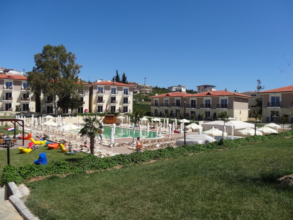 Der Salzwasserpool Club Resort Atlantis