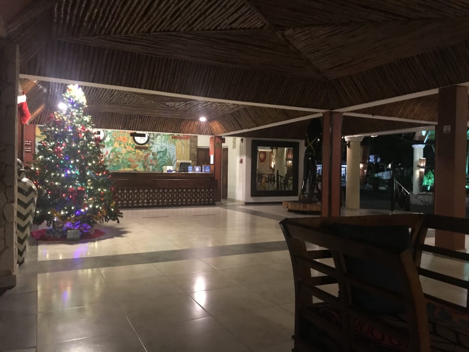 Lobby Grand Muthu Club Caribbean Runaway Bay