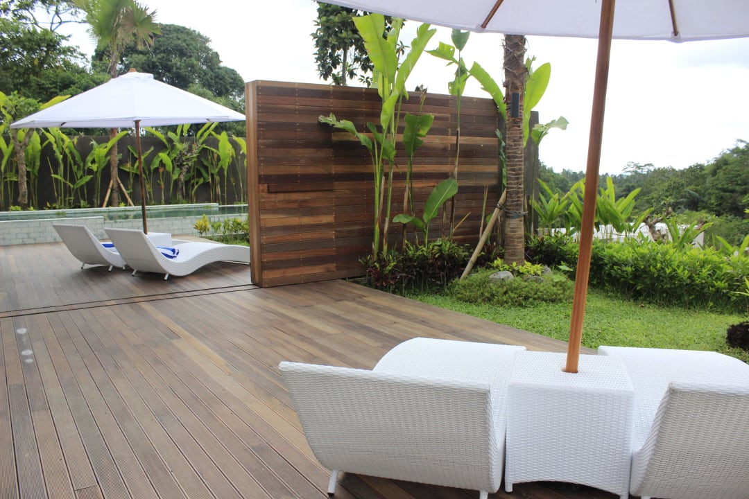 Garden Luxury 2Bedrooms pool villa Senetan Villas & Spa Resort