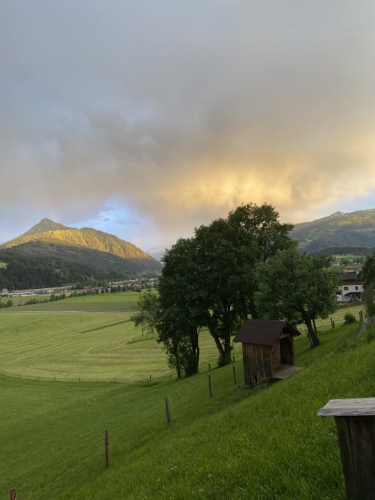 Ausblick Wohlfühlurlaub am Bauernhof Unterbichl