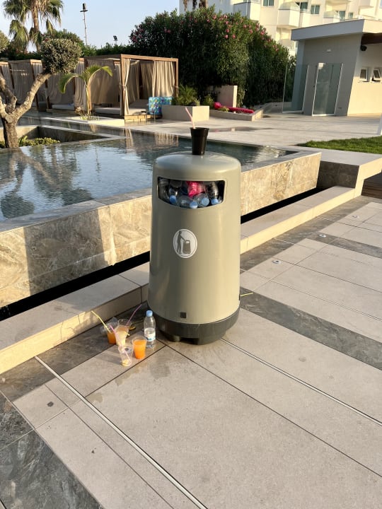 Pool Chrysomare Beach Hotel & Resort