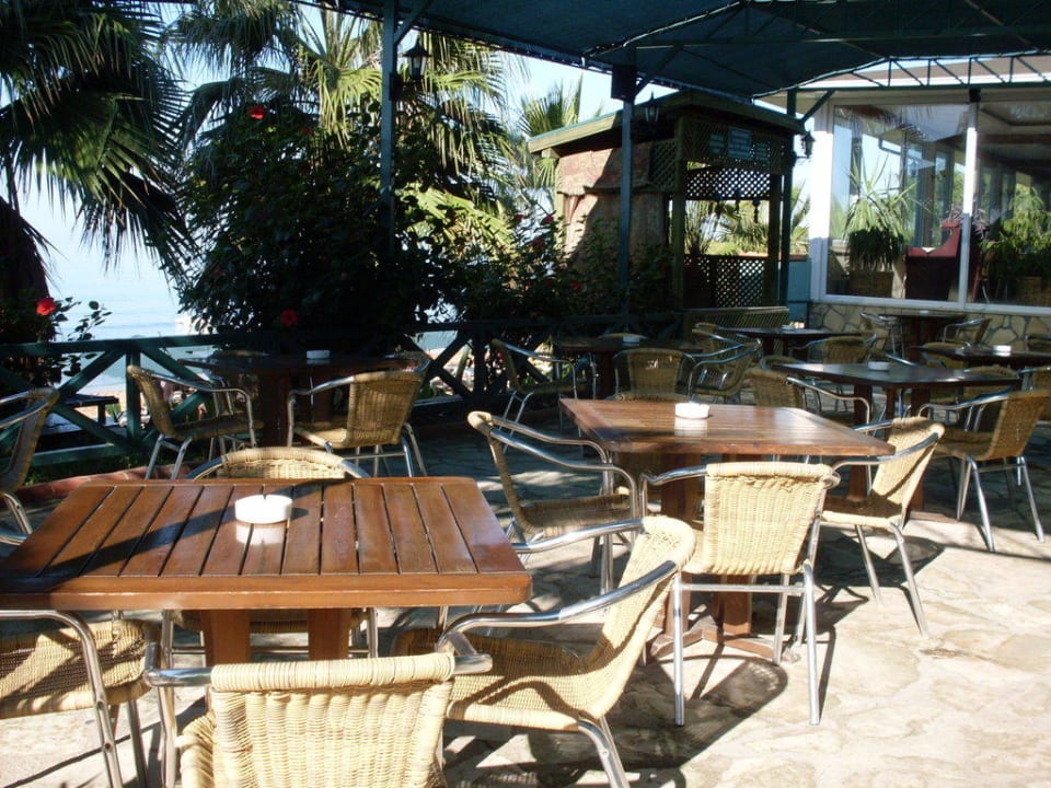 Strandbar und -restaurant Hotel Antik