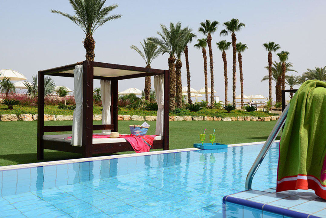 Pool Herods Dead Sea – A Premium Collection by Leonardo Hotels