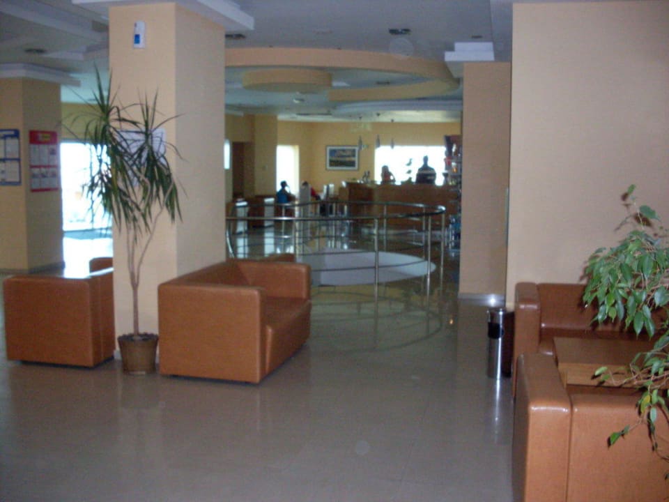 Blick zur Lobbybar Hotel Glarus