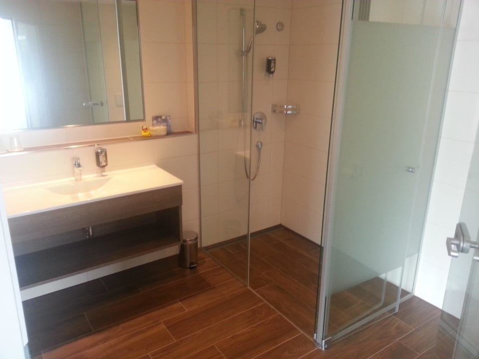 Badezimmer Hotel Dirsch Wellness & Spa Resort