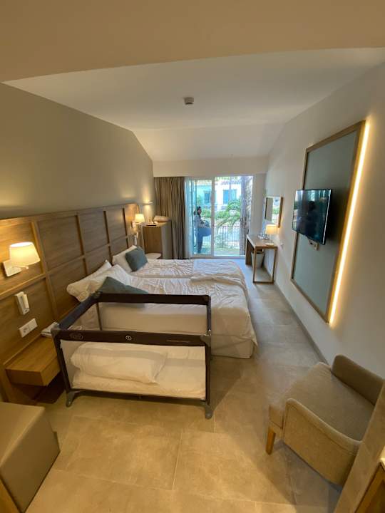 Zimmer Iberostar Waves Cala Domingos