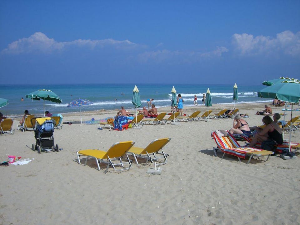 Strand vom Acharavi Beach Acharavi Beach Hotel