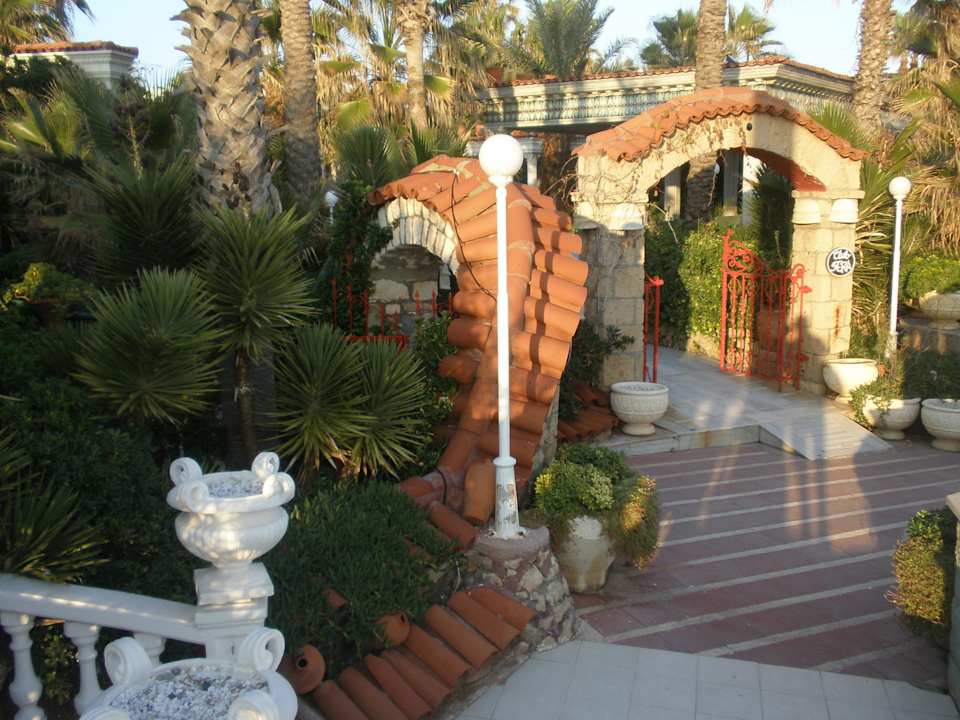 Gartenanlage Hotel Club Sera