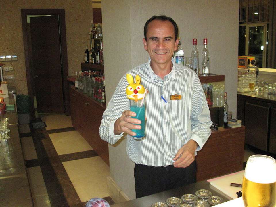 Deko-Künstler Adnan Sunis Evren Beach Resort Hotel & Spa