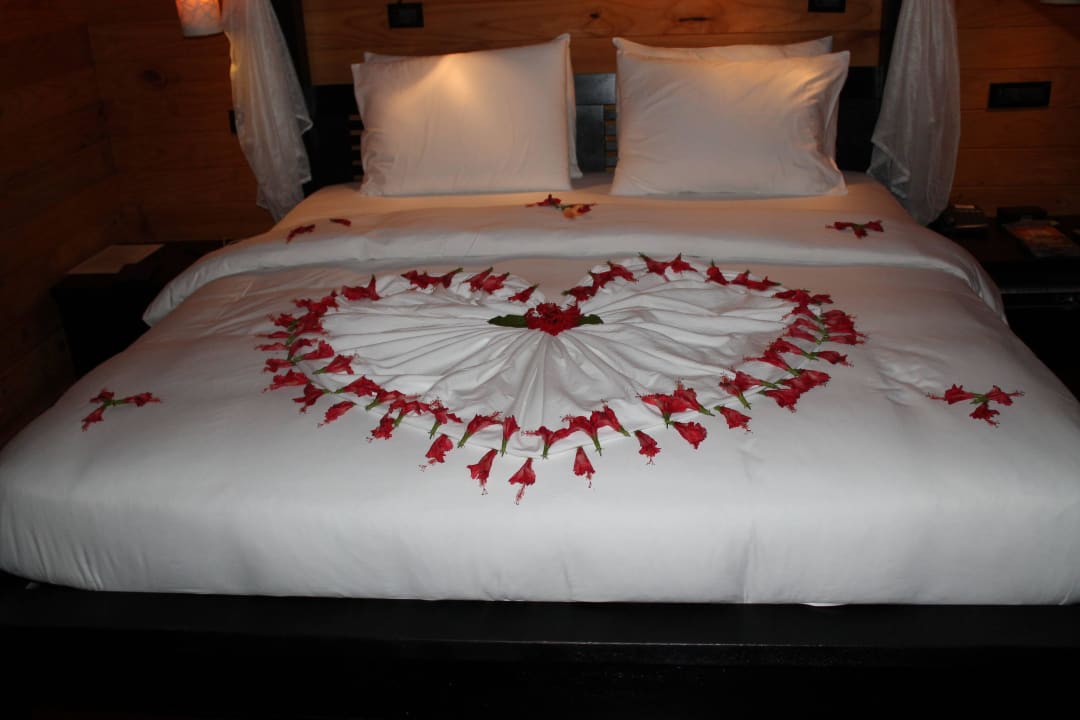 Das Bett Meeru Maldives Resort Island