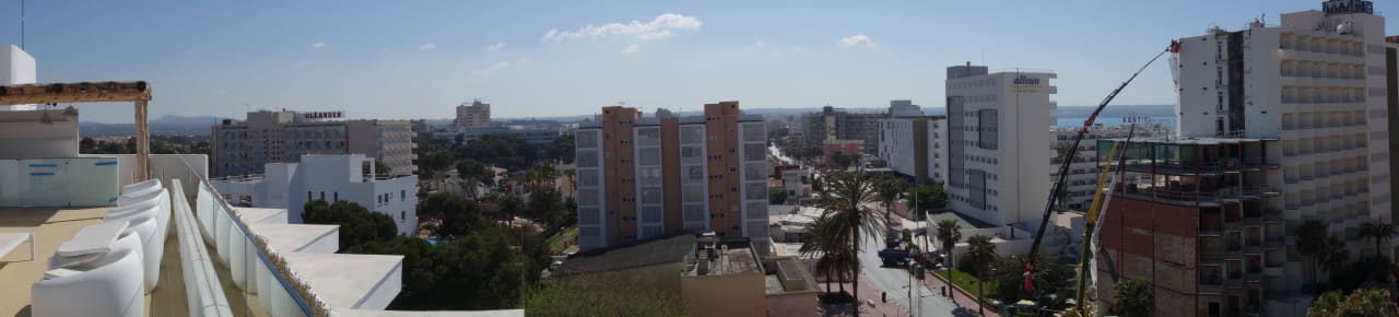 Dachterrasse Richtung Strand HM Balanguera Beach