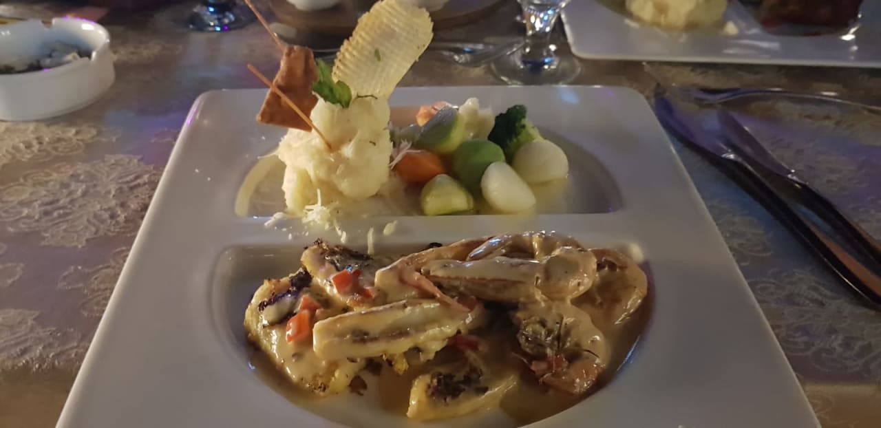 Gastro Kaisol Romance Resort