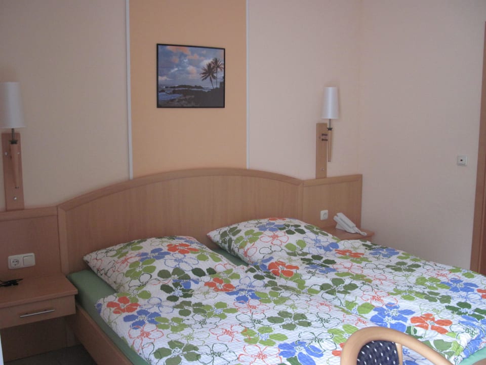 Sehr schönes Zimmer Pension Weingut Nuding