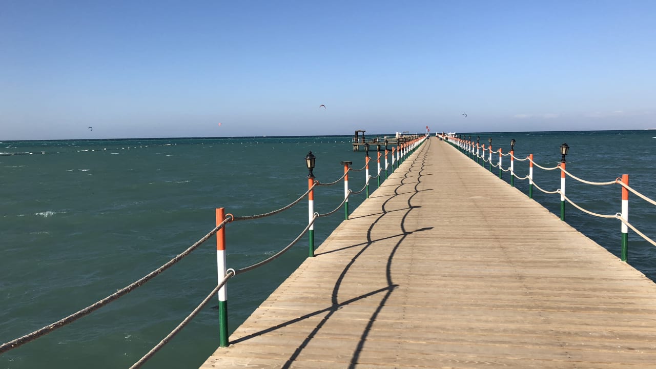 Strand AMC Royal Hotel & SPA