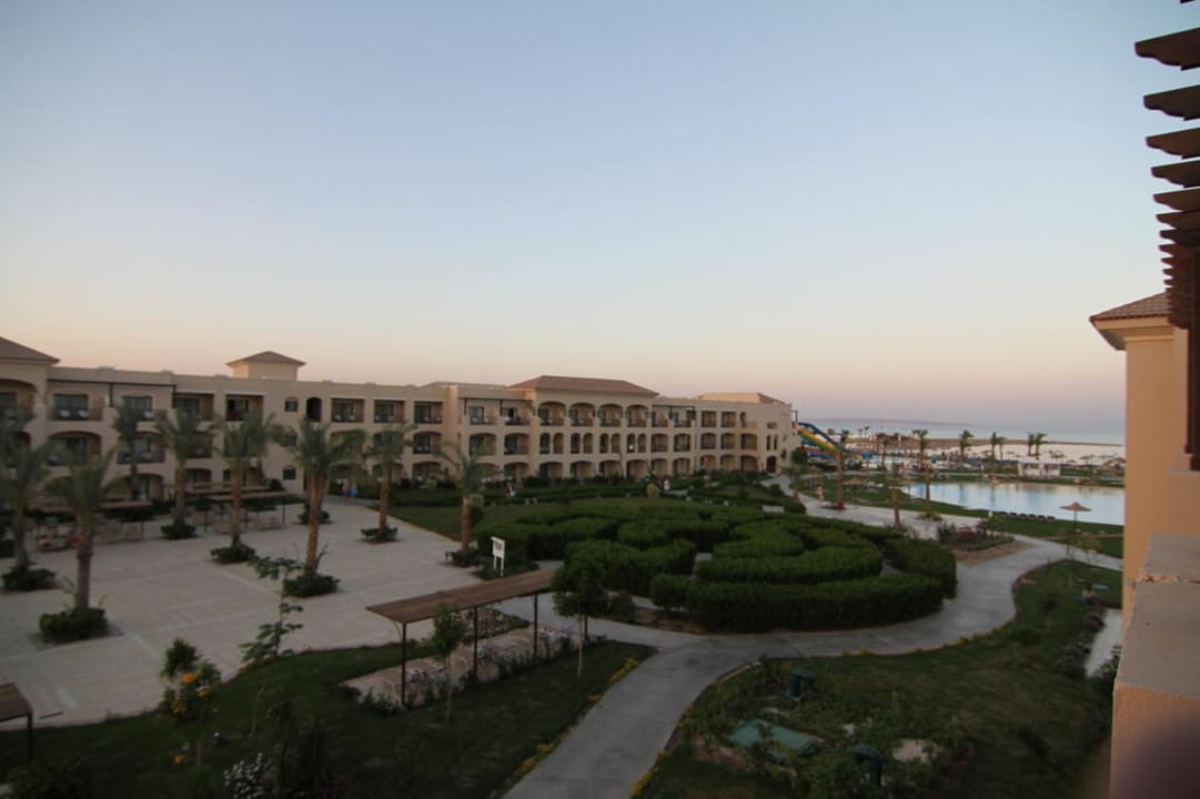 Aussicht vom Balkon JAZ Aquamarine Resort