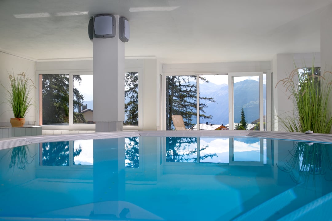 Pool Aparthotel Helvetia Intergolf