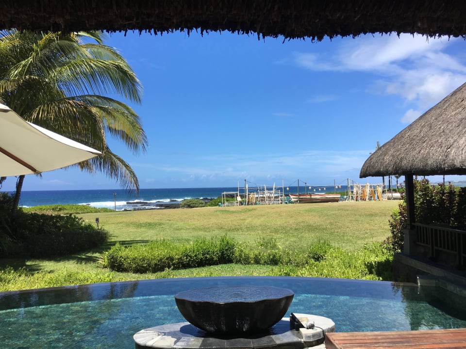 Aussicht auf Meer & BBQ-Restaurant Shanti Maurice Resort & Spa