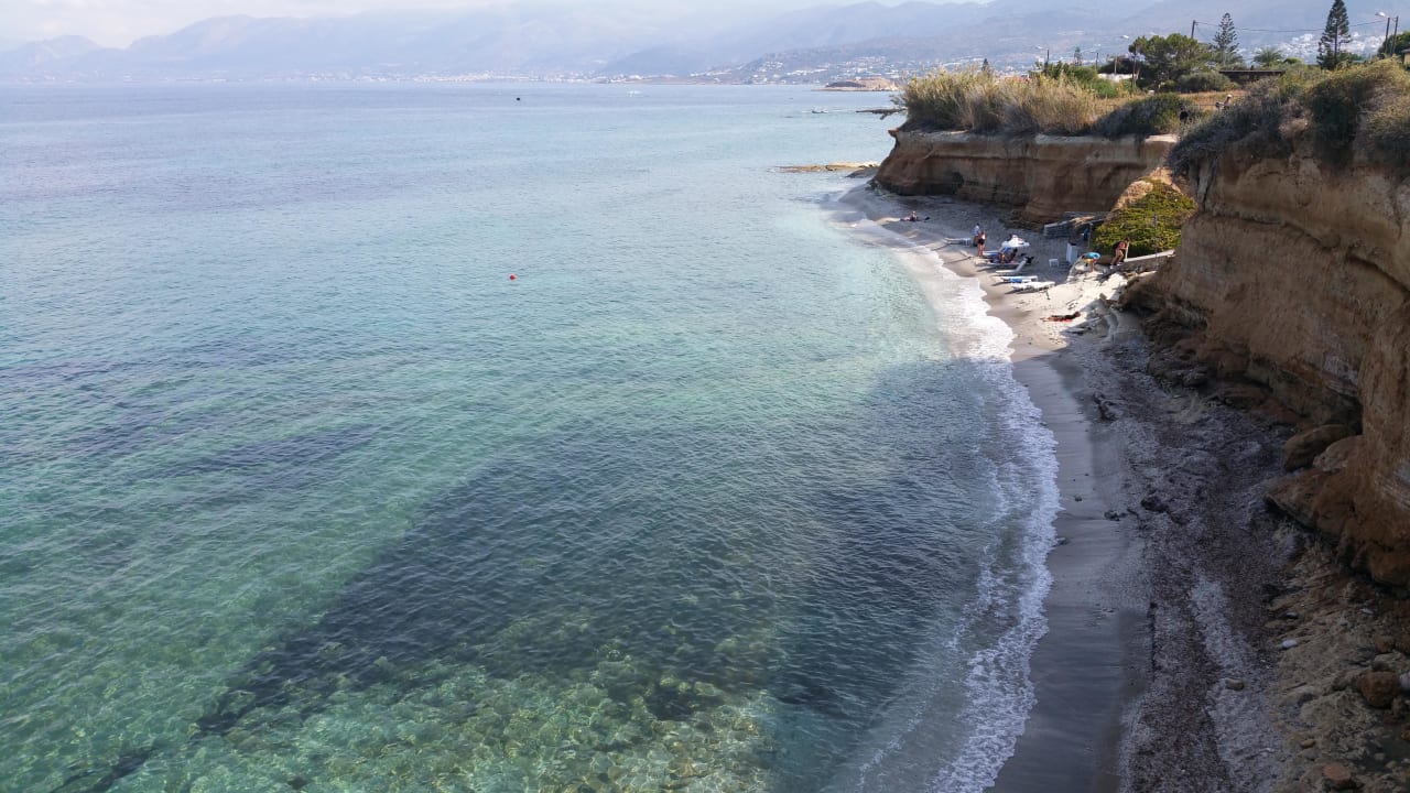 Strand. Nicht weit vom Hotel  Hersonissos Maris