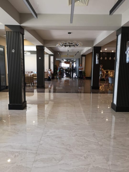 Lobby Master Family Club