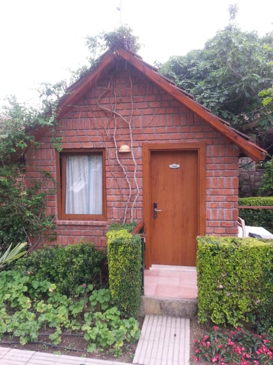 Einer der Bungalows Can Garden Beach